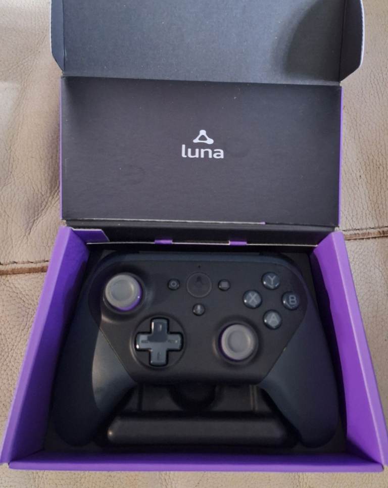Amazon luna controller