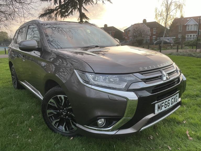 MITSUBISHI OUTLANDER 2.0 h 12kWh GX4h 2016