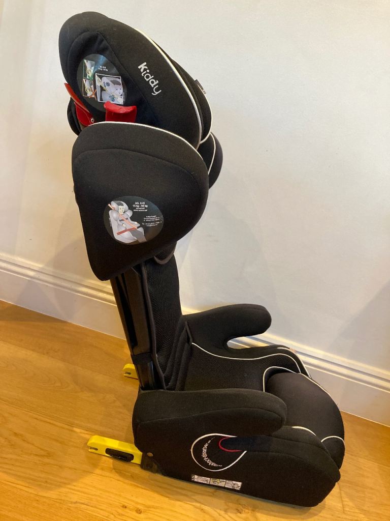 Kiddy Cruiserfix pro car seat with isofix points