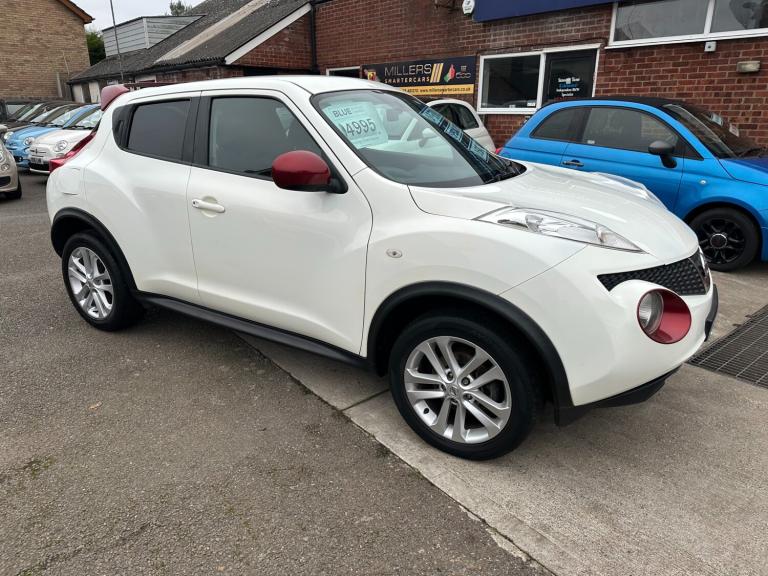 2013 Nissan Juke 1.6 Acenta 5dr [Premium Pack] HATCHBACK Petrol Manual