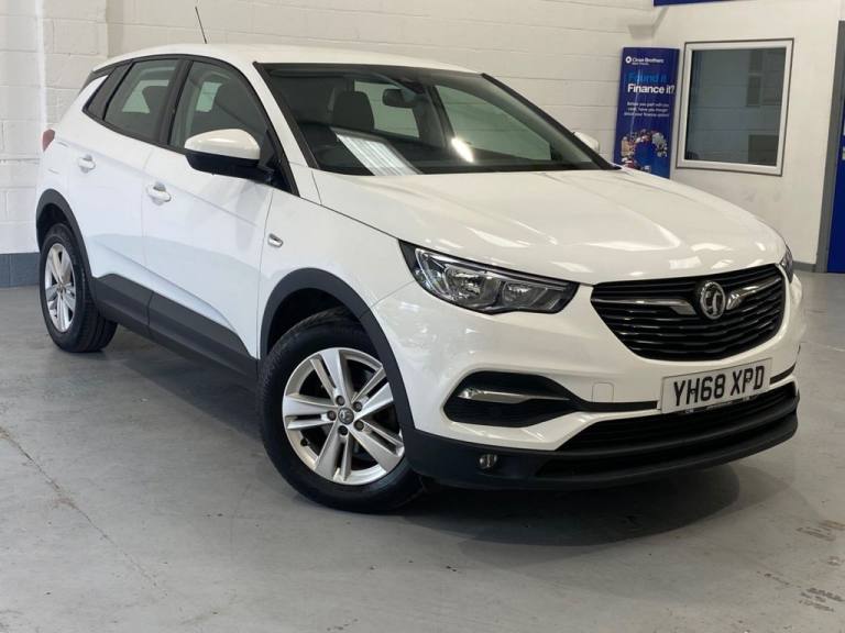 2018 Vauxhall Grandland X 1.2 Turbo SE SUV 5dr Petrol Manual Euro 6 (s/s) (130 ps) HATCHBACK Petr...