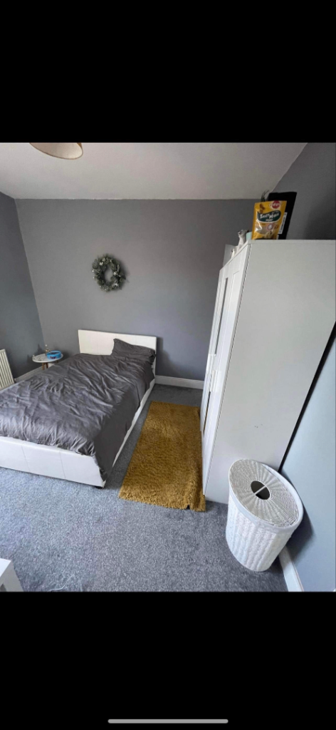Double bedroom for rent Coventry