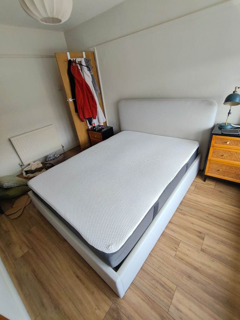 Dusk King Size Ottoman Storage Bed Frame & Emma Mattress