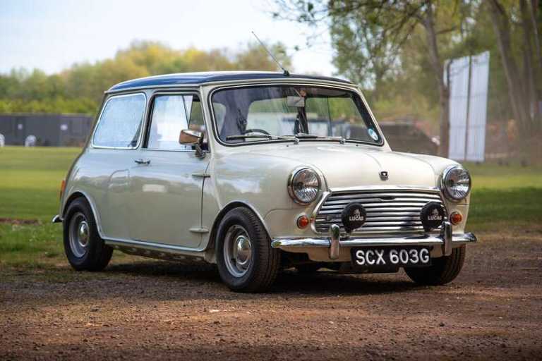 1969 Morris Mini PETROL Manual
