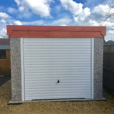 WANTED :URGENTLY!! GARAGE