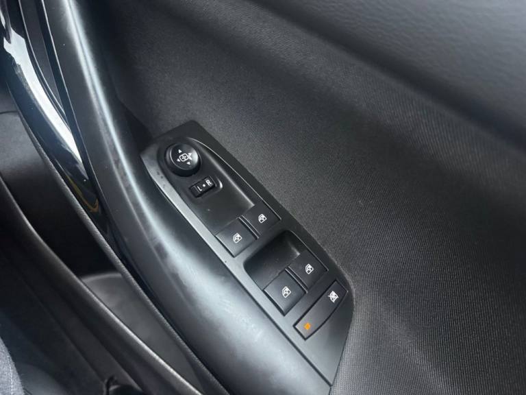 2017 Vauxhall Astra 1.4i 16V SRi 5dr HATCHBACK PETROL Manual