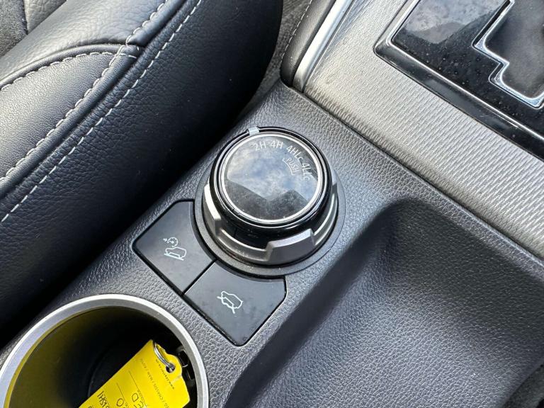 2021 Mitsubishi L200 2.3 L200 Barbarian X DI-D Auto 4WD Pickup Diesel Automatic