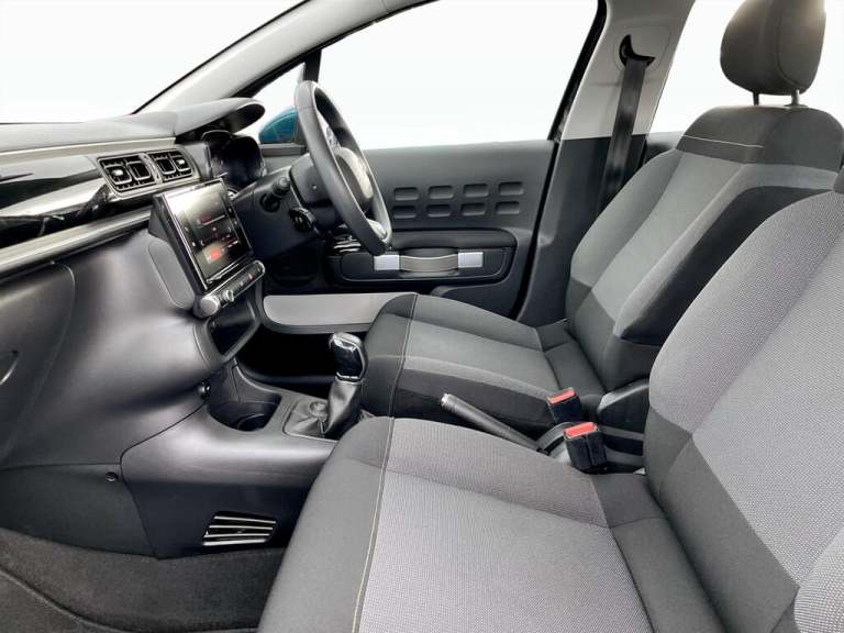 2021 Citroen C3 1.2 PureTech Shine Euro 6 (s/s) 5dr HATCHBACK Petrol Manual