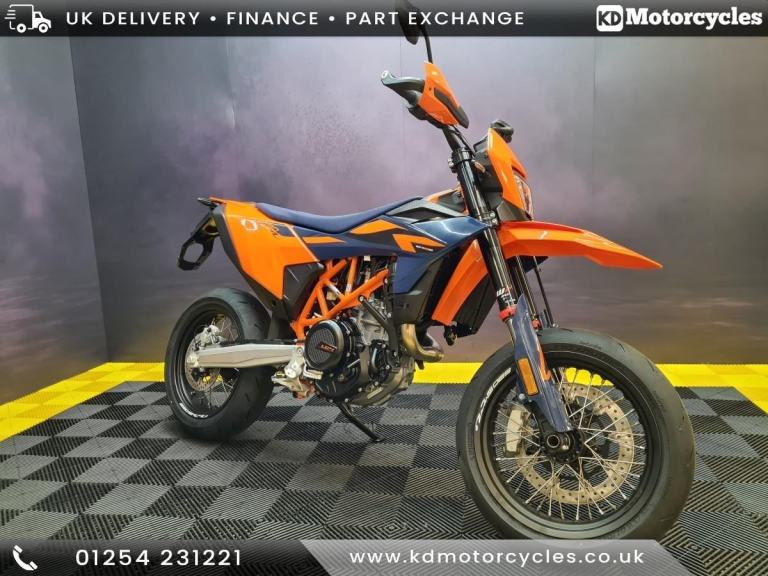 KTM 690 SMC R 2026, New LC4 engines, 1.9-2.9% Apr Finance options