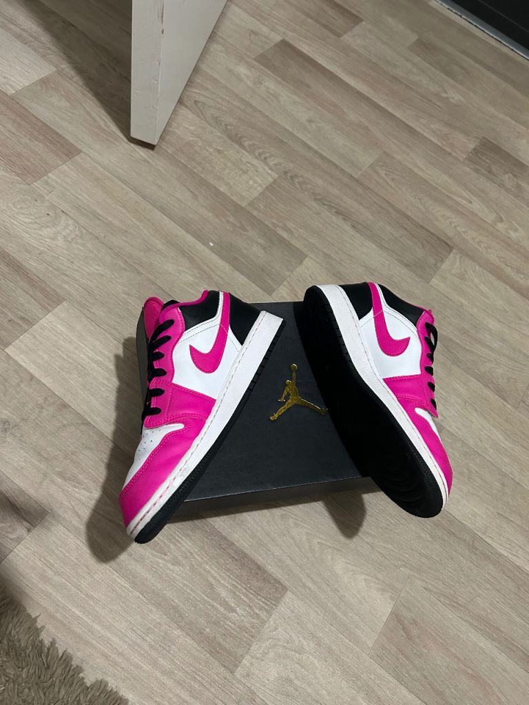 Nike Air Jordan 1 Low (GS) Trainers - Pink/Black/White