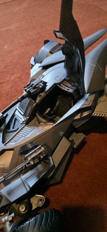 mattel ultimate batmobile 