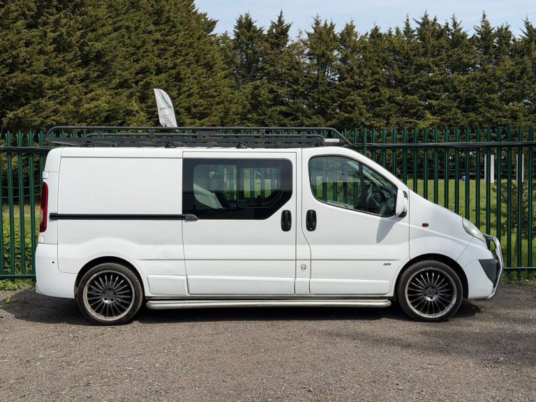 2012 Vauxhall Vivaro 2.0CDTI [115PS] Sportive Doublecab 2.9t Euro 5 PANEL VAN Diesel Manual