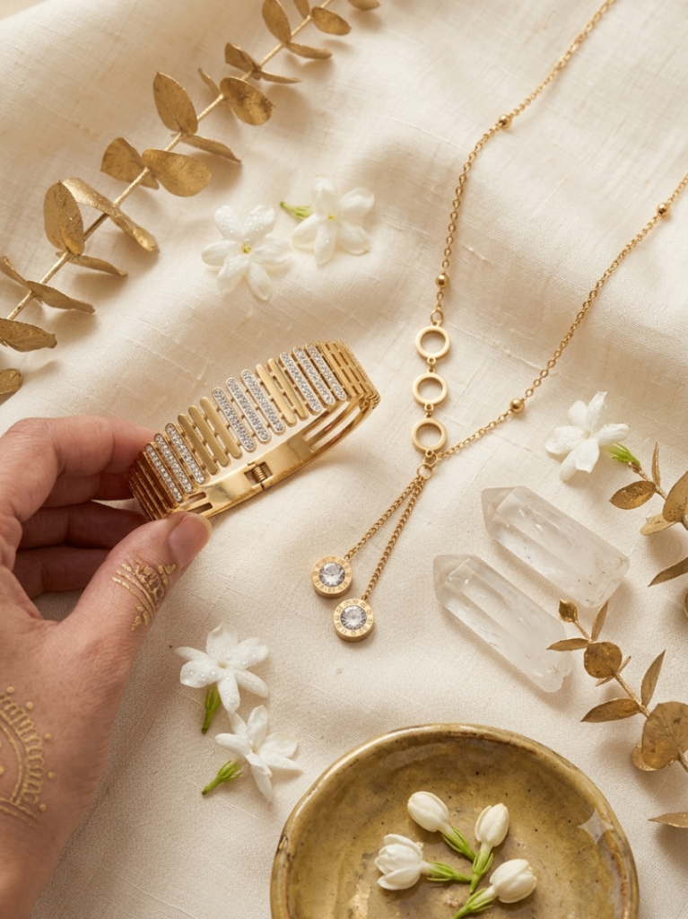 New Gold Plated Bracelet and Necklace Set with Diamonds