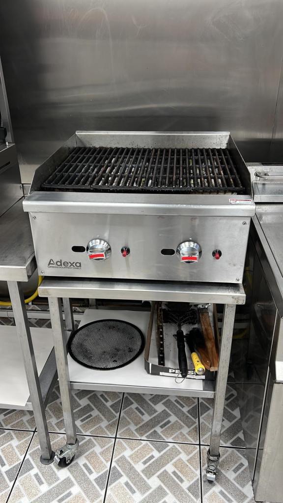 Adexa catering grill for restaurant