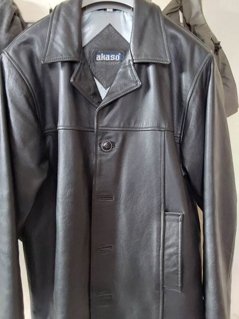 Akaso Black Leather Jacket - Good Condition - Medium 