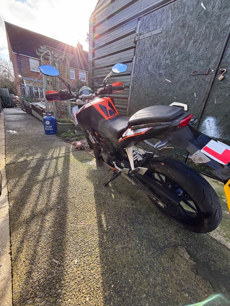 KTM, DUKE, 2011, 125 (cc)