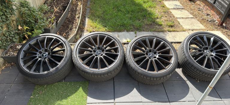 Mercedes A35 amg turbine 19” wheels 
