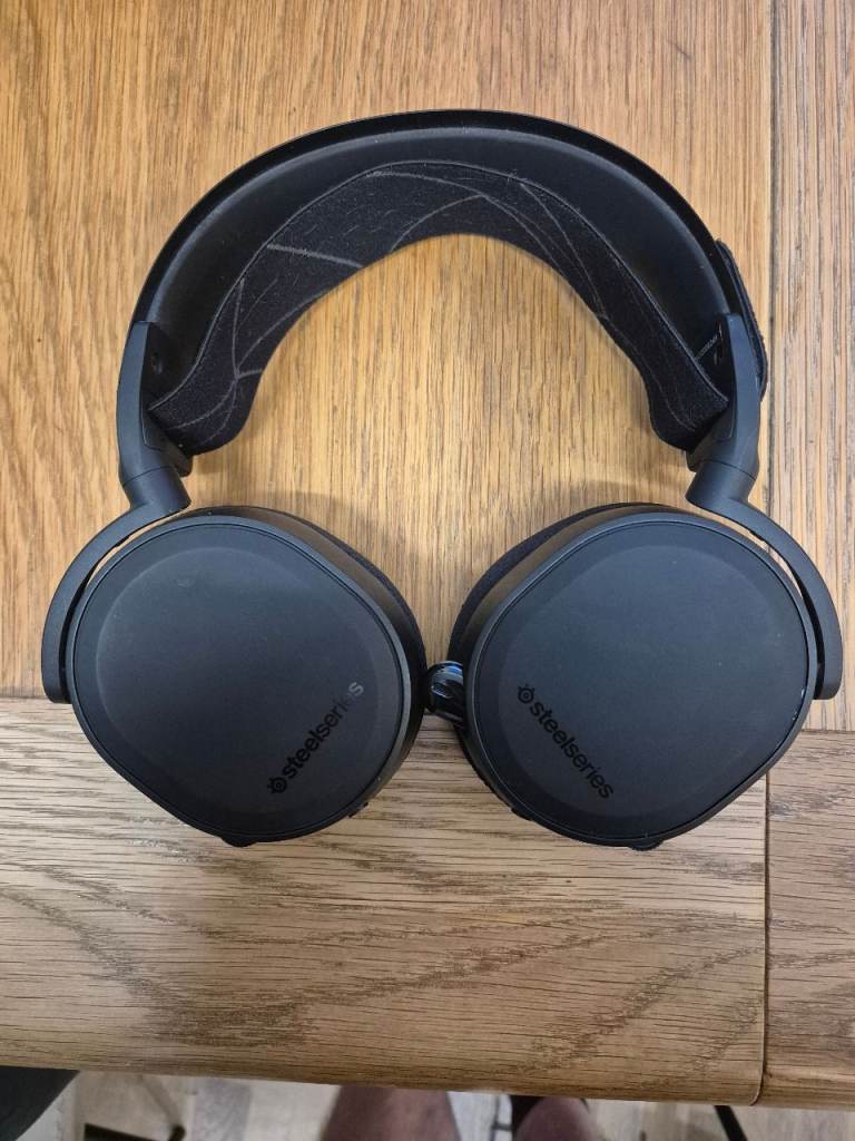 SteelSeries Arctis 7 PS4, PC Headset - Black RRP 159.99 