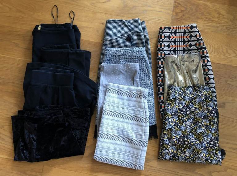 Job lot of women's / girls' skirts - for car boot?
