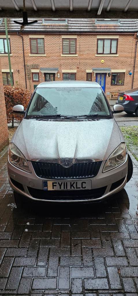 Skoda, FABIA, Hatchback, 2011, Manual, 1598 (cc), 5 doors