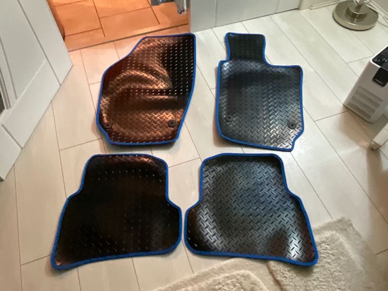 BRAND NEW VW POLO CAR MATS FROM 2013 - 2016