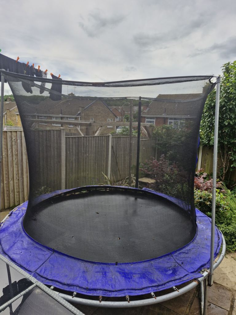 8ft Trampoline