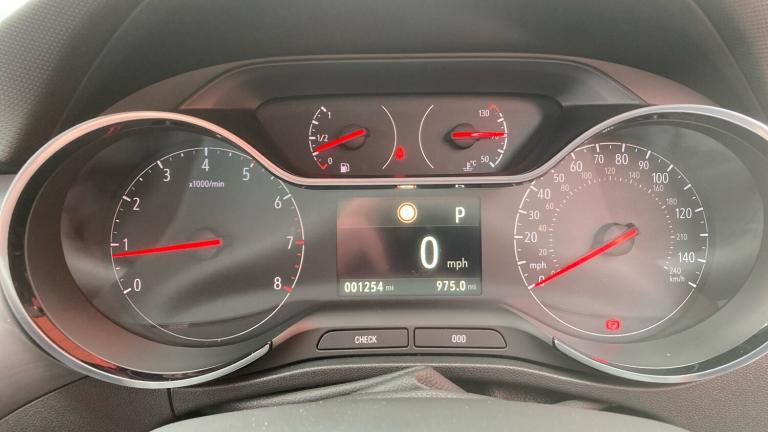 2020 Vauxhall Crossland X 1.2T [130] Elite Nav 5dr [Start Stop] Auto HATCHBACK PETROL Automatic