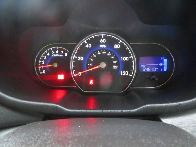 Hyundai, I10, Hatchback, 2011, Manual, 1248 (cc), 5 doors