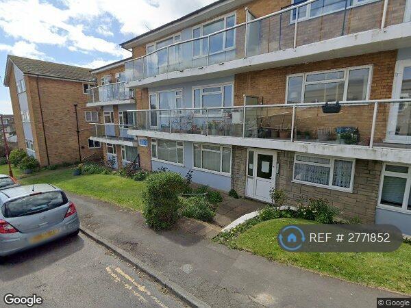 2 bedroom flat in Boscobel Road, St. Leonards-On-Sea, TN38 (2 bed) (#2771852)