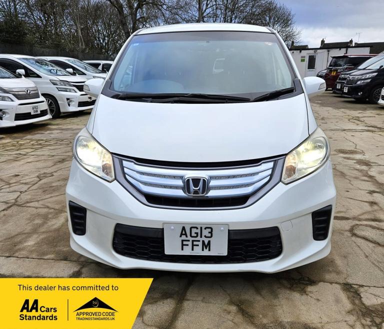 2013 Honda Freed 1.5L HYBRID-AUTOMATIC- 6 SEATS FAMILY CAR-ULEZ/CAZ PASS-FREE