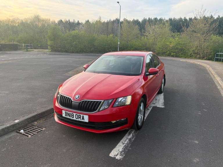 Skoda, OCTAVIA, Hatchback, 2018, 1498 (cc), 5 doors