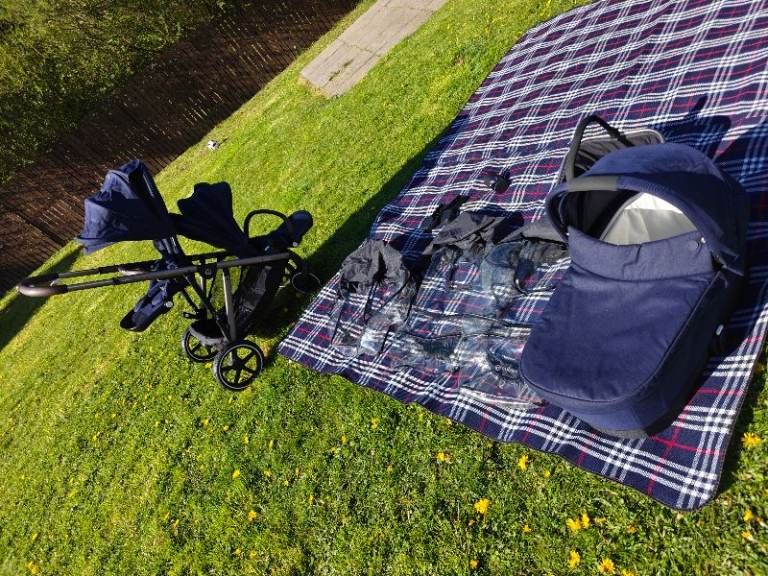 Cybex Gazelle S Double Pushchair , Navy Blue with 2 x Seat Units and 1 x Cot