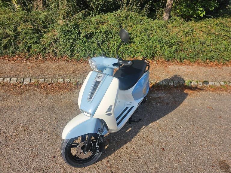 AJS BARLETTA 125 CVT EURO 5 2025 Petrol Automatic in Blue