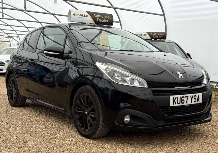 2017 Peugeot 208 1.2 PureTech 82 Black Edition 3dr HATCHBACK PETROL Manual