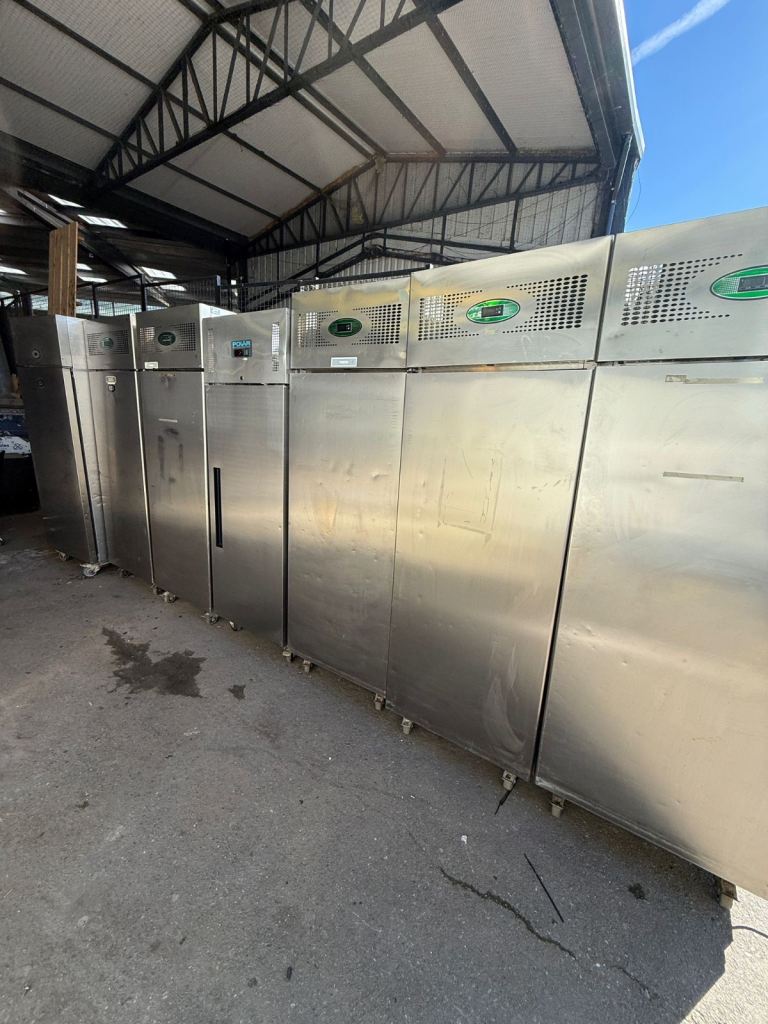 Commercial foster fridge fully serviced cafe shop restaurant 