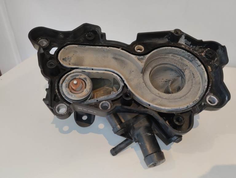 Seat Ibiza 6J, Audi A3 8V 1.4 TSI Thermostat Housing, Auxiliary Cooling System 04E121600AL