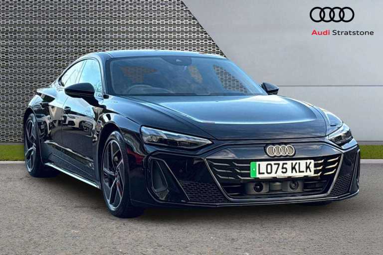  Audi e-tron GT 370kW 105kWh Quattro 4dr Auto Saloon Electric Automatic