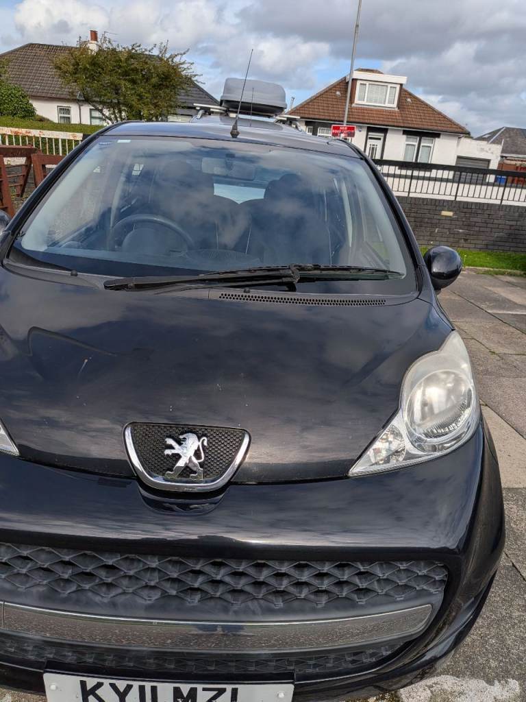 Peugeot, 107, Hatchback, 2011, Manual, 998 (cc), 5 doors