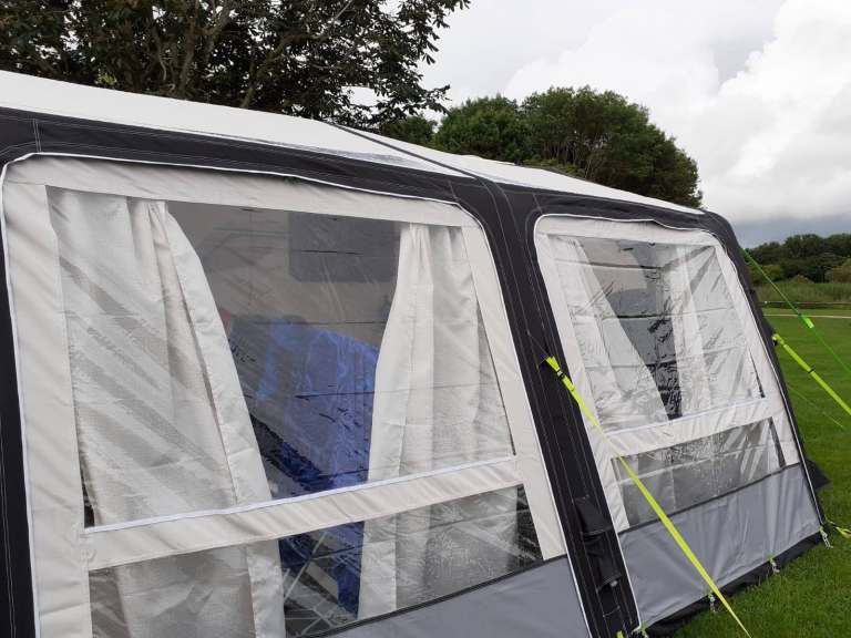  Dometic Grande Air 390S Caravan/Motorhome Awning