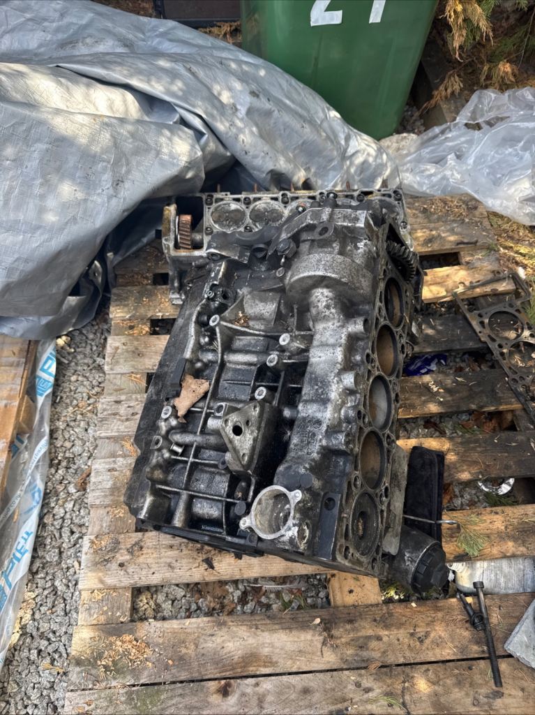 Vw t5 2.5 AXD engine 