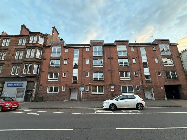 1 bedroom flat in Alexandra Parade, Dennistoun, Glasgow, G31 3BQ