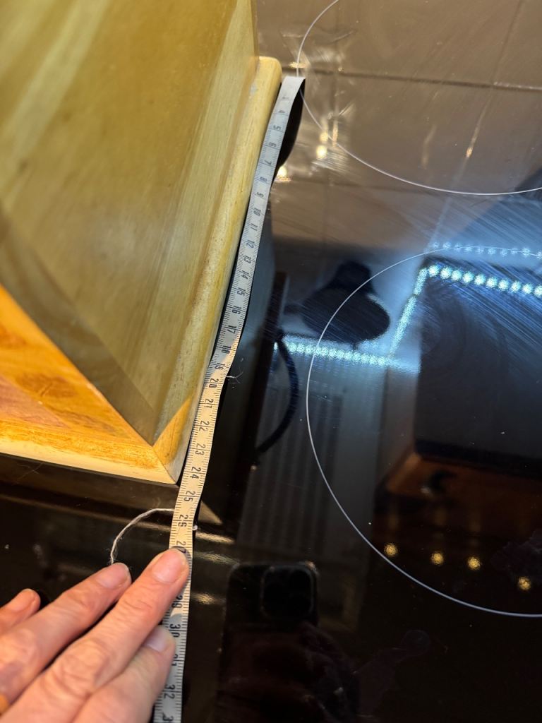 Solid wood bread bin