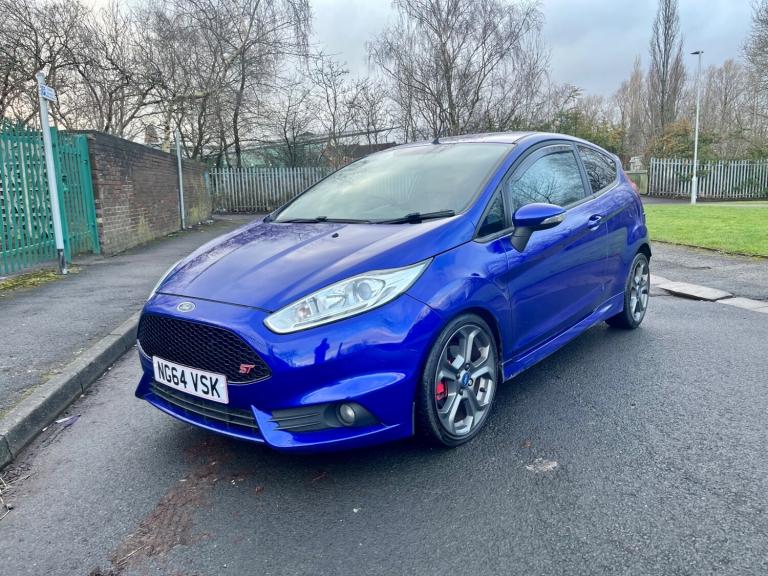2015 Ford Fiesta 1.6 EcoBoost ST-2 3dr HATCHBACK Petrol Manual