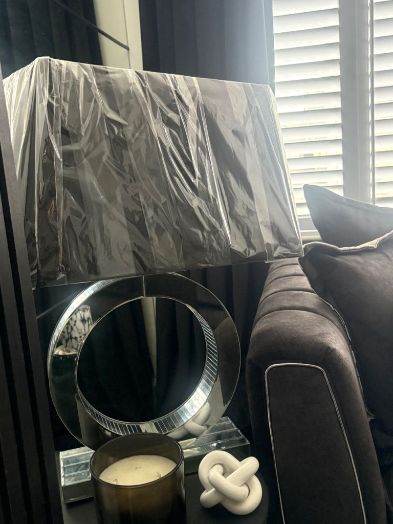 Heavy lamp paid £175 looking for £40