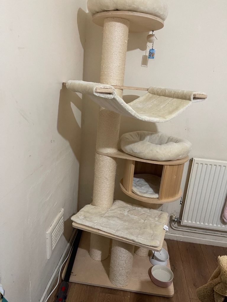 Large Cat Tree