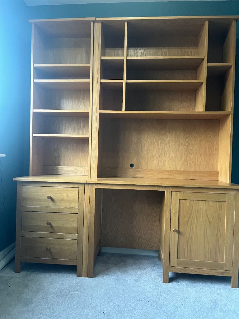 Lovely Wood Office modular system- Desk with drawers and shelving. Excellent  Condition