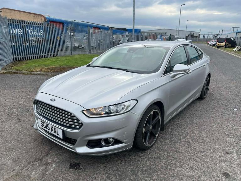 2015 Ford Mondeo 1.6 TDCi ECOnetic Titanium 5dr HATCHBACK Diesel Manual