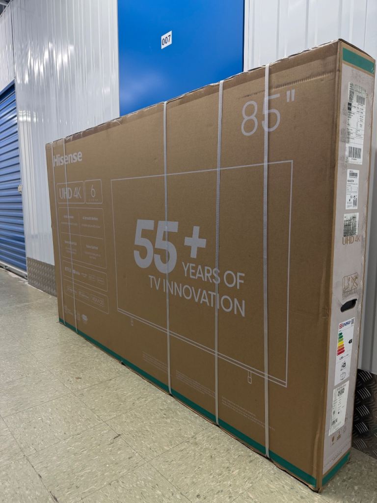 BRAND NEW SEALED Hisense 85” UHD 4K Smart TV with Freely