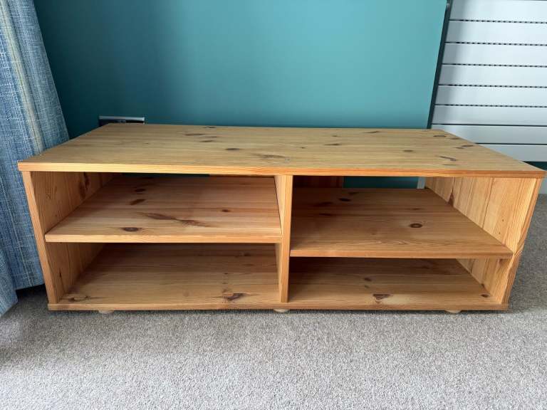 Pine Wood TV Unit / Media Stand with Shelves – Good Condition