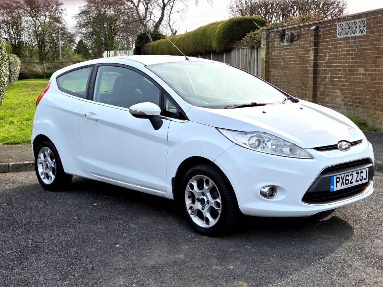 2012 FORD FIESTA 1.2 ZETEC -LONG MOT NO ADVISORIES - SERVICE HISTORY 